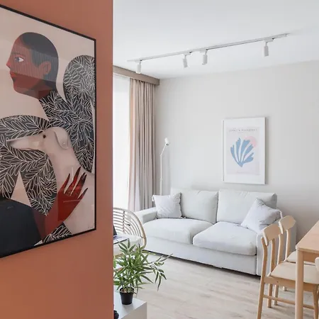 Apartment Leaf *